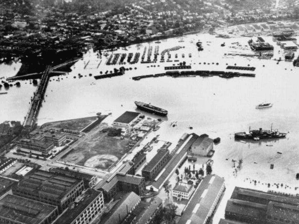 Flooded aerial view of the Anacostia River